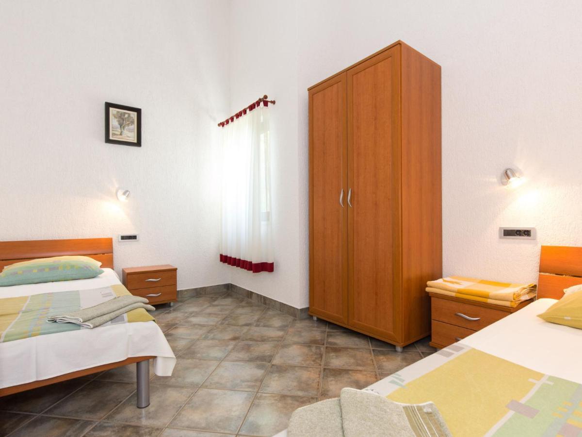 Apartment Starigrad-4 By Interhome Stari Grad Dış mekan fotoğraf