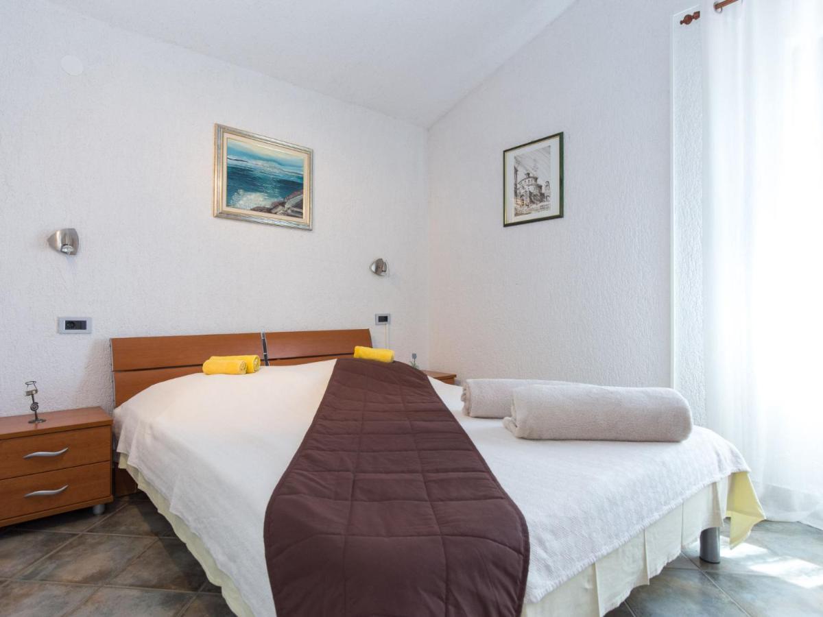 Apartment Starigrad-4 By Interhome Stari Grad Dış mekan fotoğraf